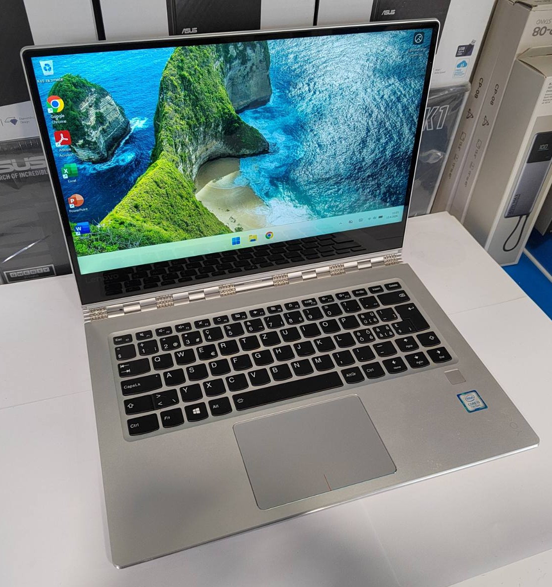 👉 Lenovo Yoga 910-13IKB 13.3” Touch X360 i5 / 8GB / 256GB SSD / Win11