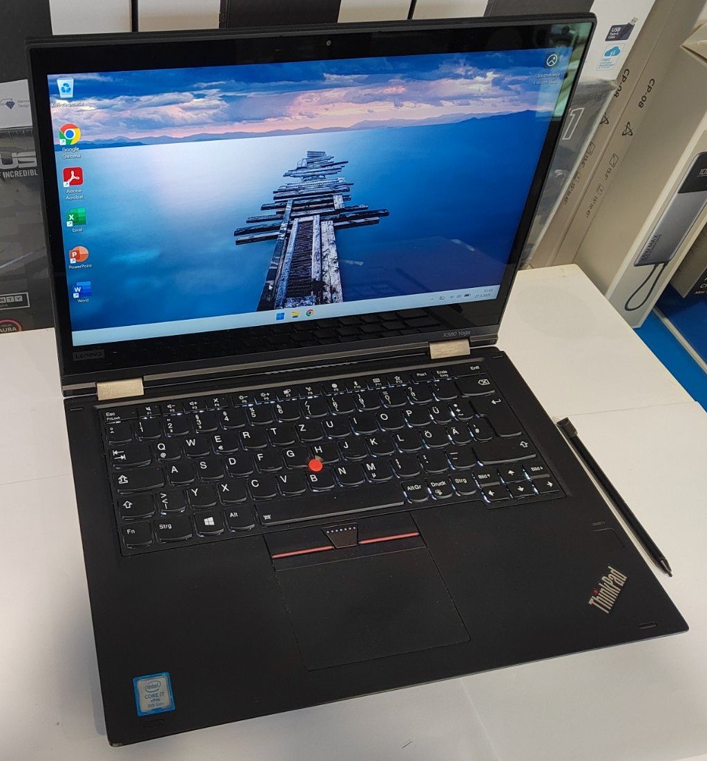 Lenovo Yoga X380 i7 / 16GB RAM / 512GB SSD / Touch X360