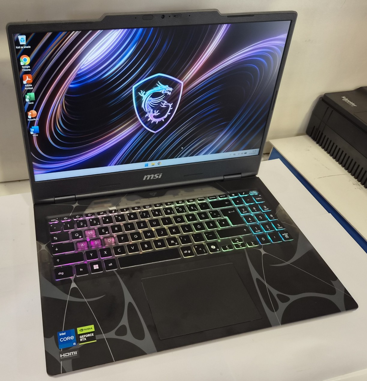 MSI Cyborg 15 B13WFKG RTX 5060 i5-13420H 16GB 512GB 144Hz