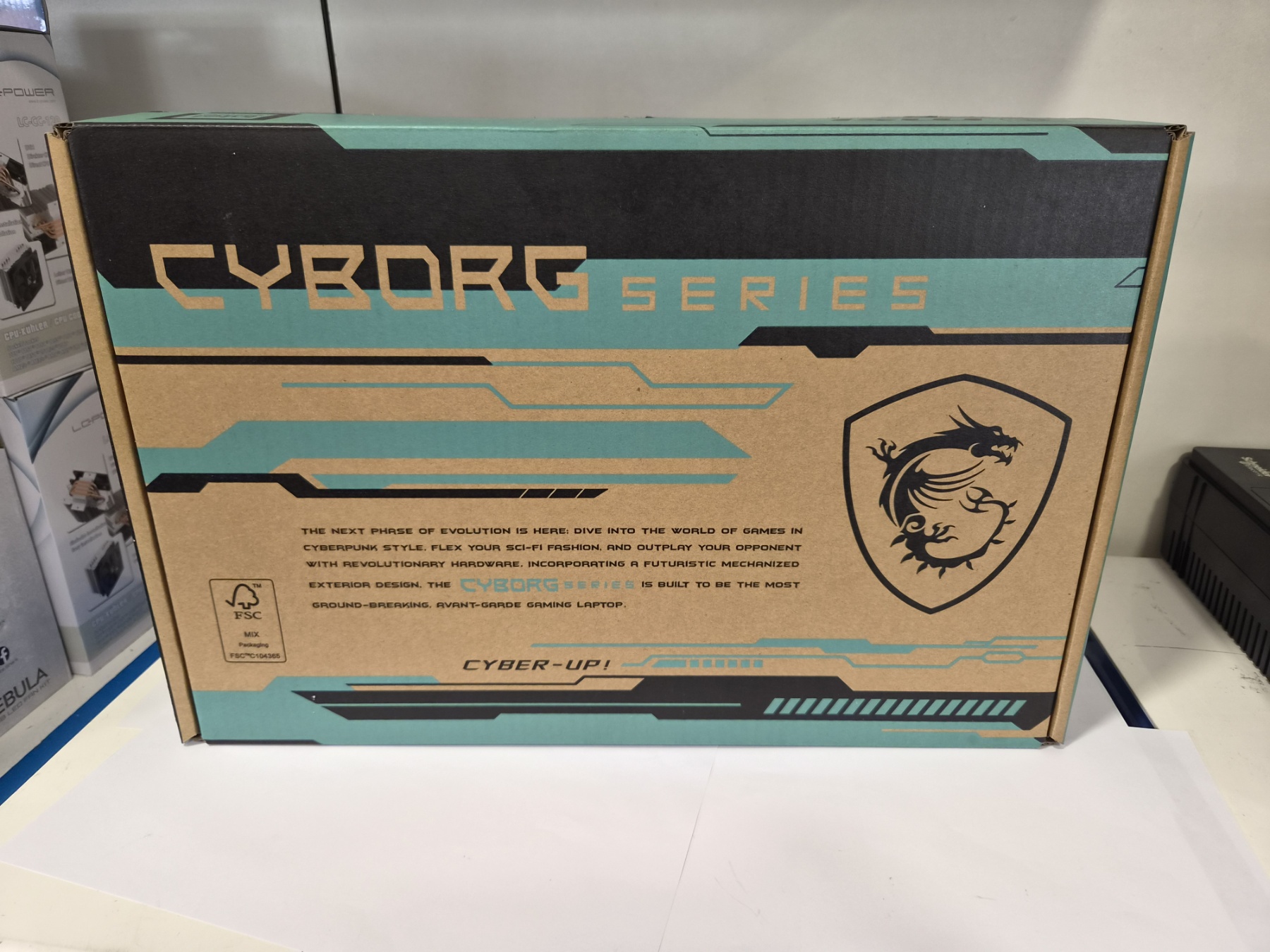 MSI Cyborg 15 B13WFKG RTX 5060 i5-13420H 16GB 512GB 144Hz