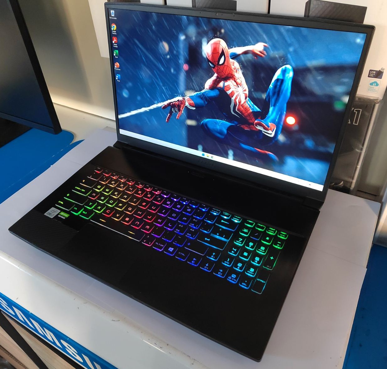 👉 MSI GF75 i7-10750H / 16GB / RTX 3060 / 1TB SSD 140Hz