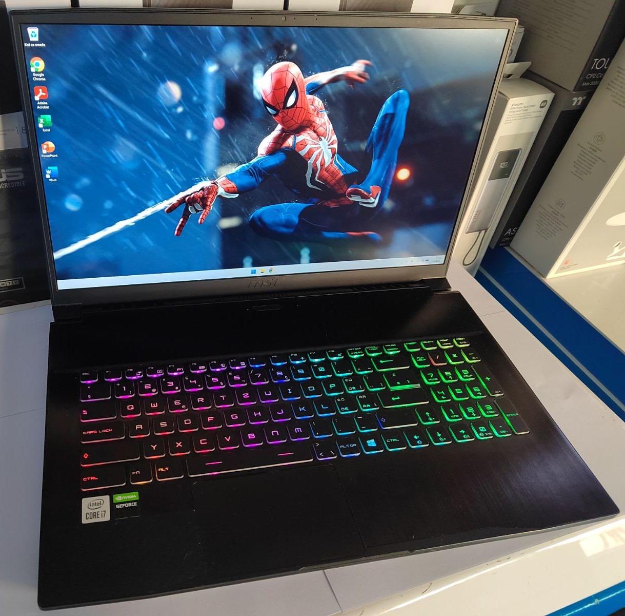 👉 MSI GF75 i7-10750H / 16GB / RTX 3060 / 1TB SSD 140Hz