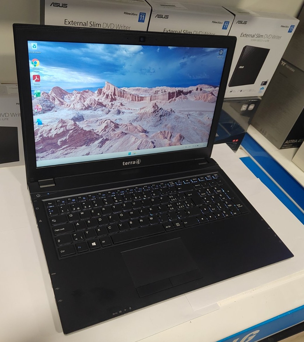 "Terra Mobile 1515 – 15,6” i5, 8GB RAM, SSD 128+256GB, Windows 11"