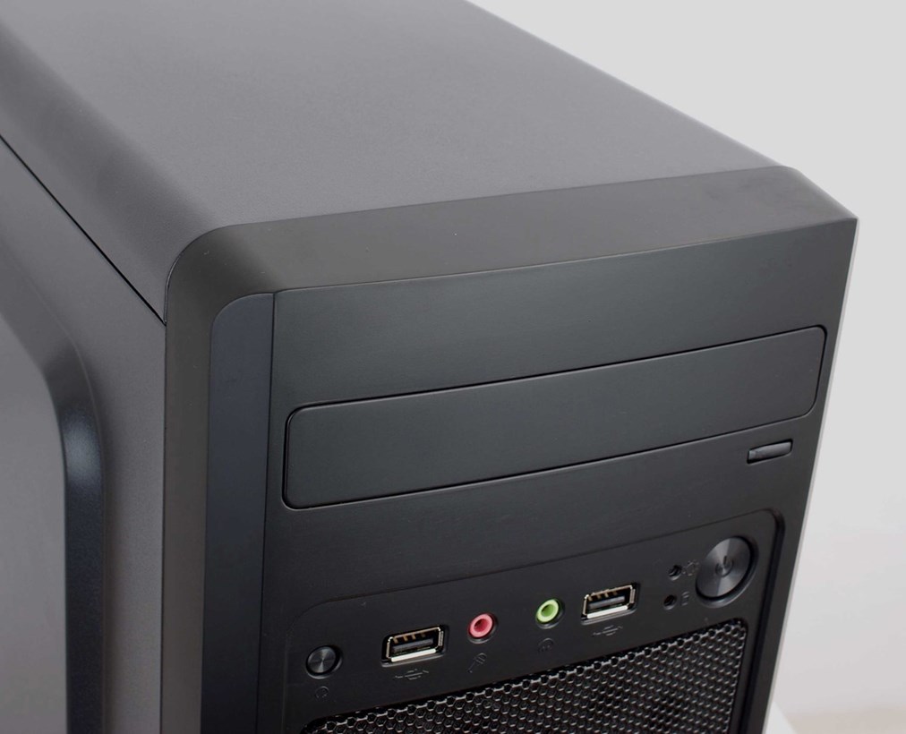 Black Friday PC - AMD Ryzen 5 3400G - AMD Radeon RX Vega 11